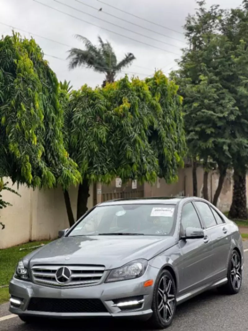 Mercedes-Benz C250   - 2014