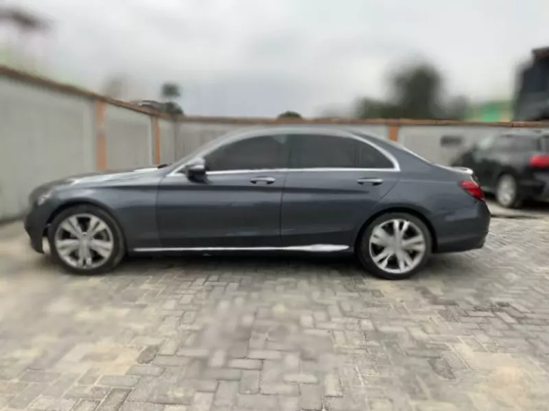Mercedes-Benz C 300   - 2016