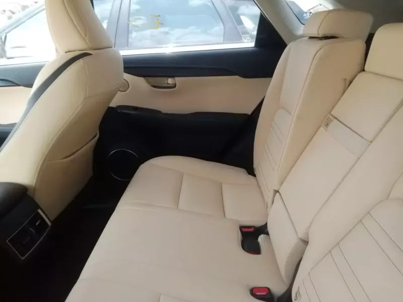 Lexus NX 200T   - 2016