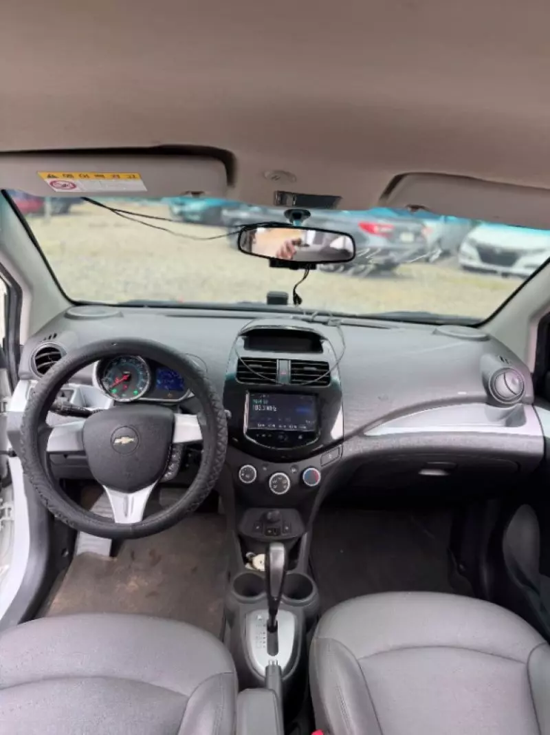 Chevrolet Spark   - 2015