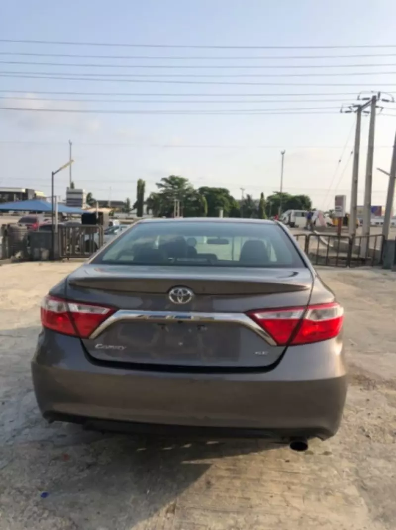 Toyota Camry   - 2017