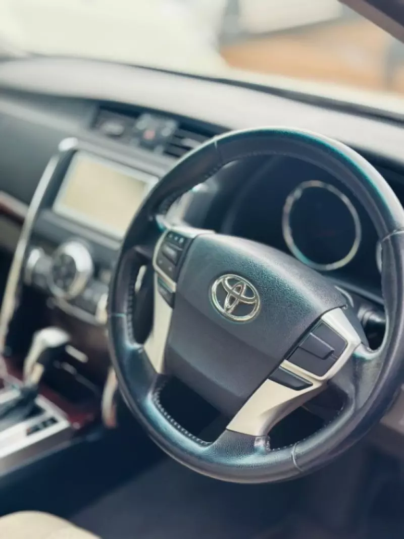 Toyota Mark X   - 2013