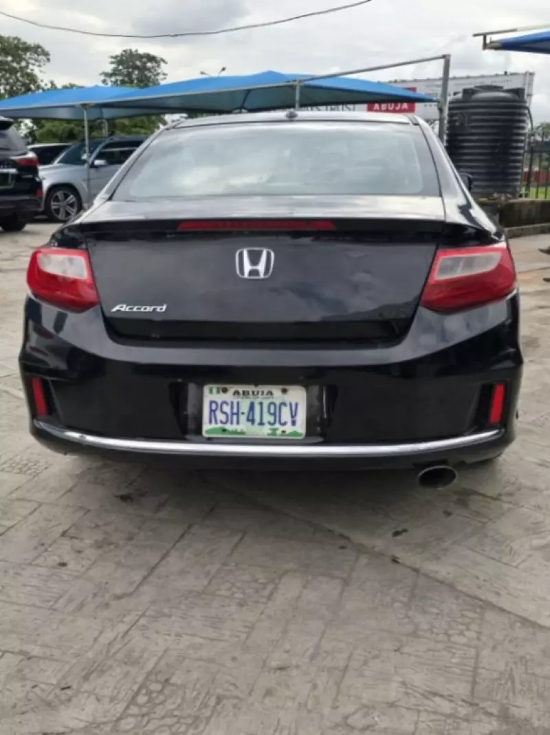 Honda Accord   - 2013