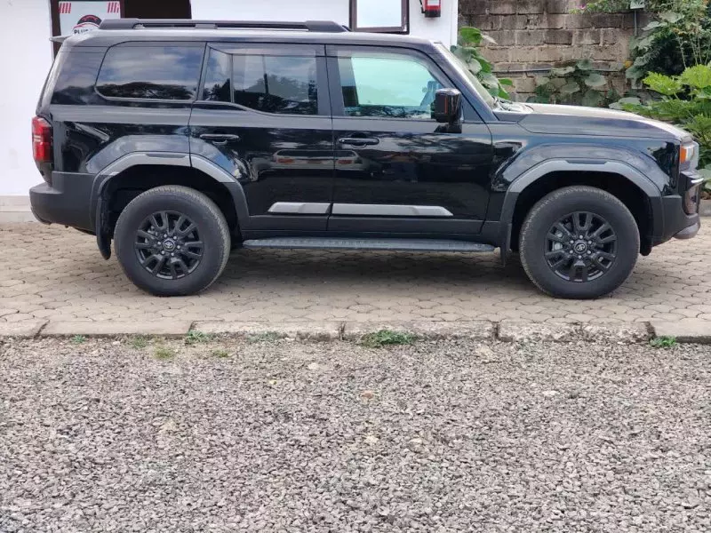 TOYOTA Land Cruiser   - 2024