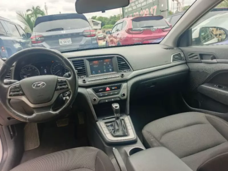 Hyundai Elantra   - 2017
