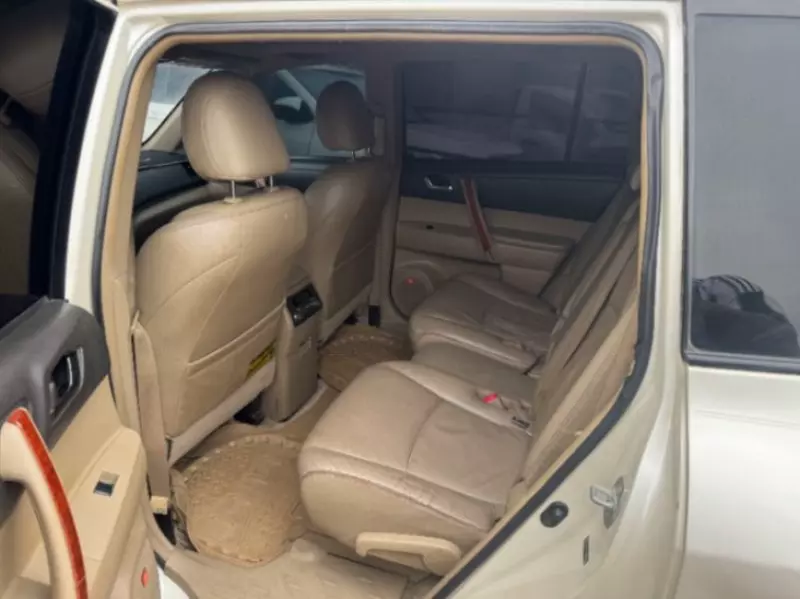 Toyota Highlander   - 2009