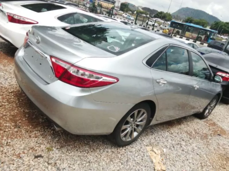 TOYOTA Camry   - 2017