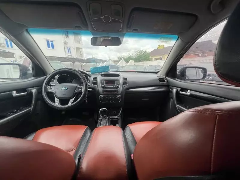 KIA Sorento   - 2015