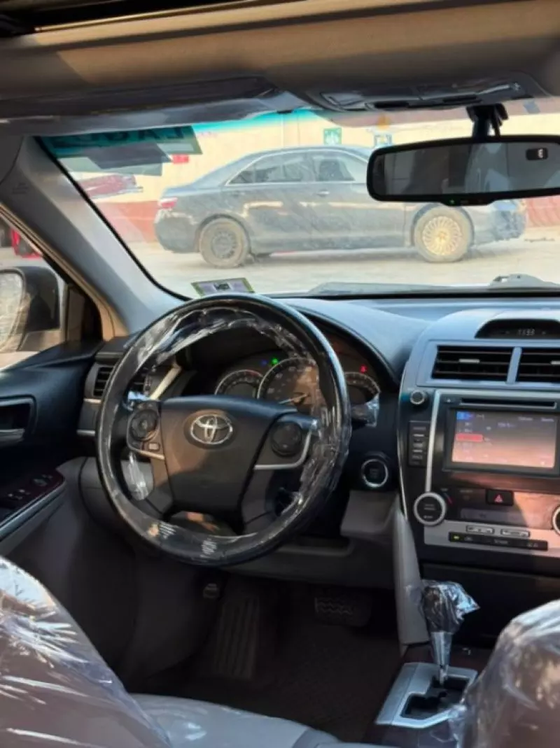 TOYOTA Camry - 2013
