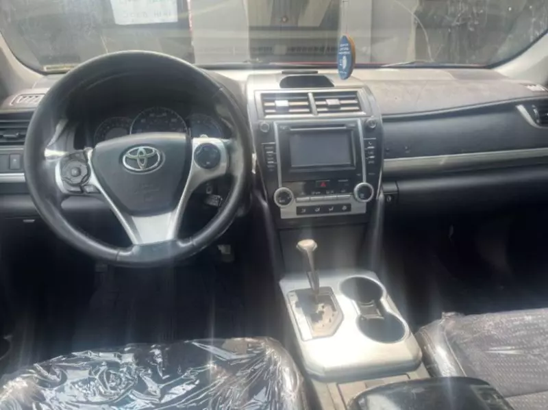Toyota Camry   - 2013