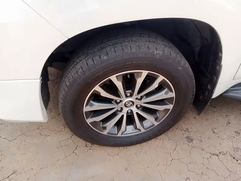 Toyota Landcruiser Prado - 2017