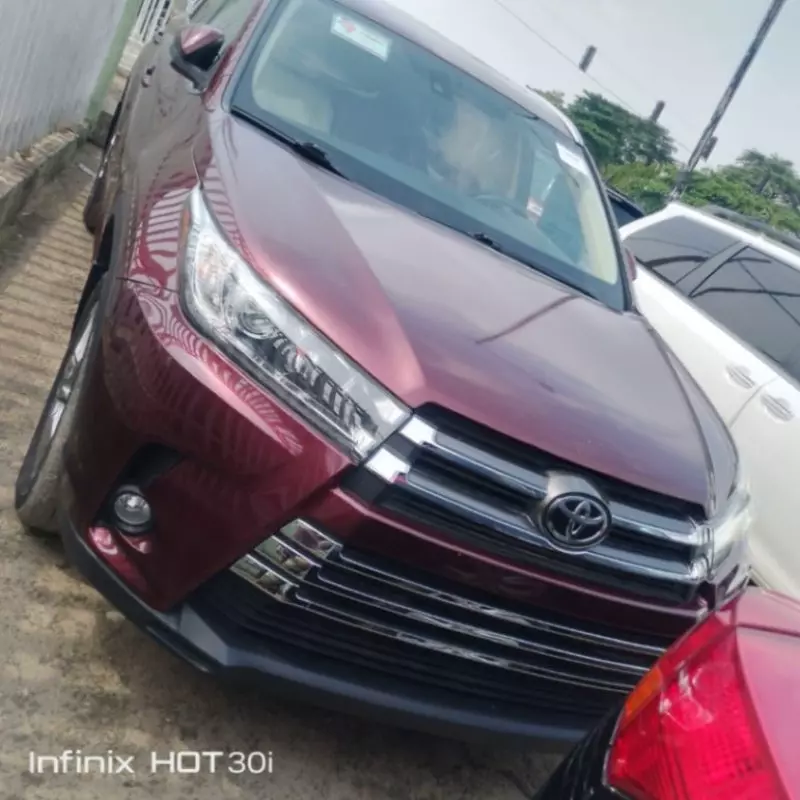 Toyota Highlander - 2014