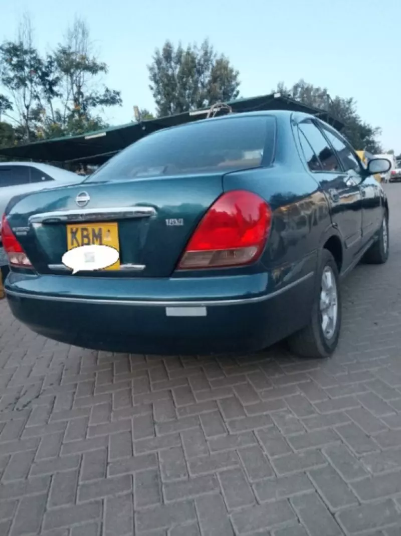 Nissan Bluebird   - 2003