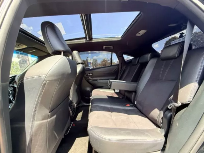 Toyota Harrier GR   - 2018