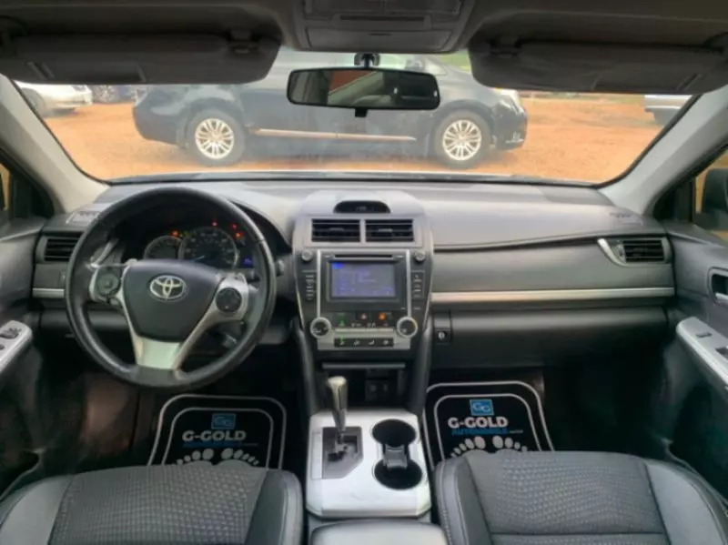 TOYOTA Camry   - 2013