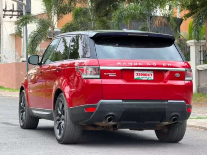 Land Rover  Range Rover Sport HSE Dynamic   - 2015