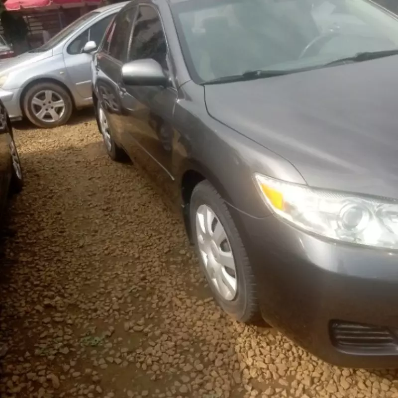 TOYOTA Camry   - 2011