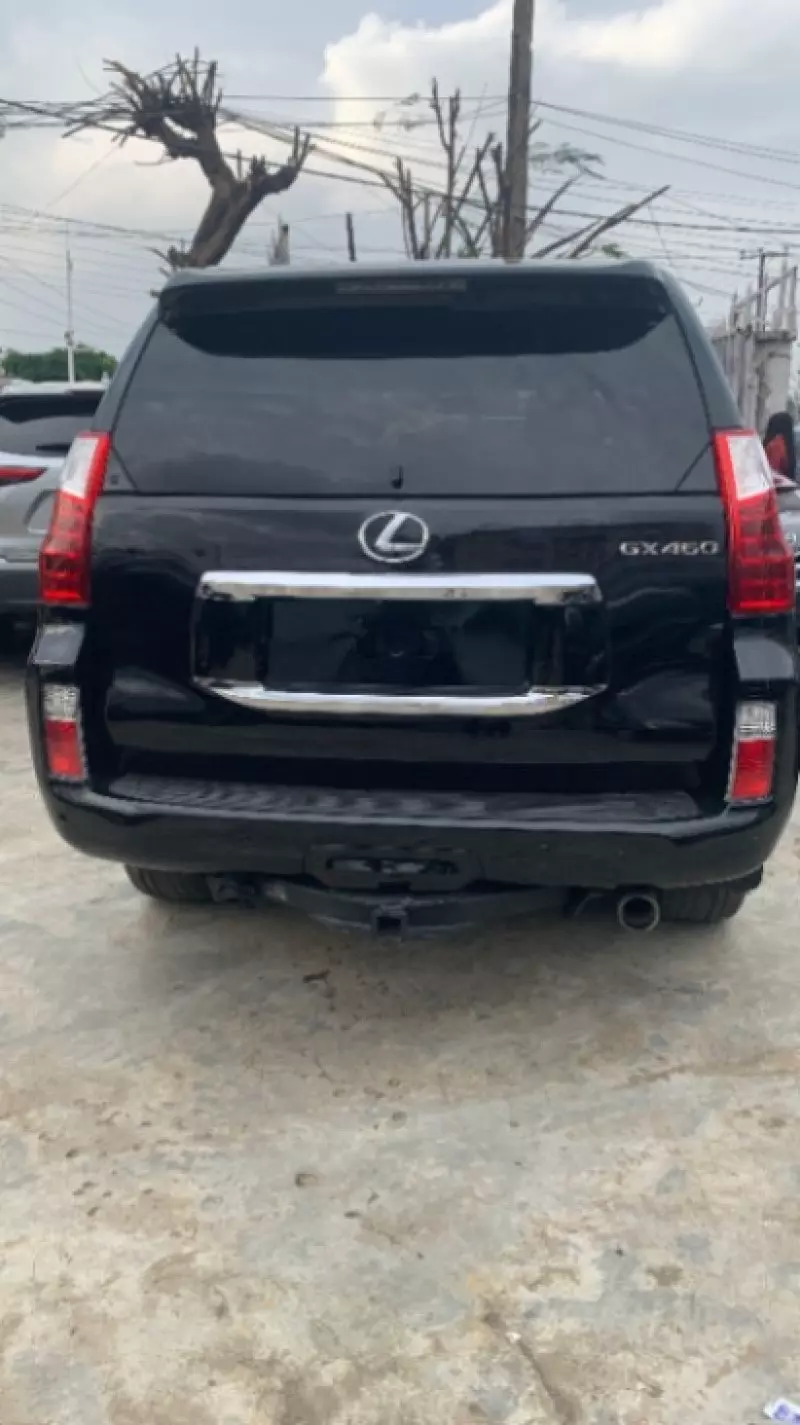 Lexus GS 460   - 2012