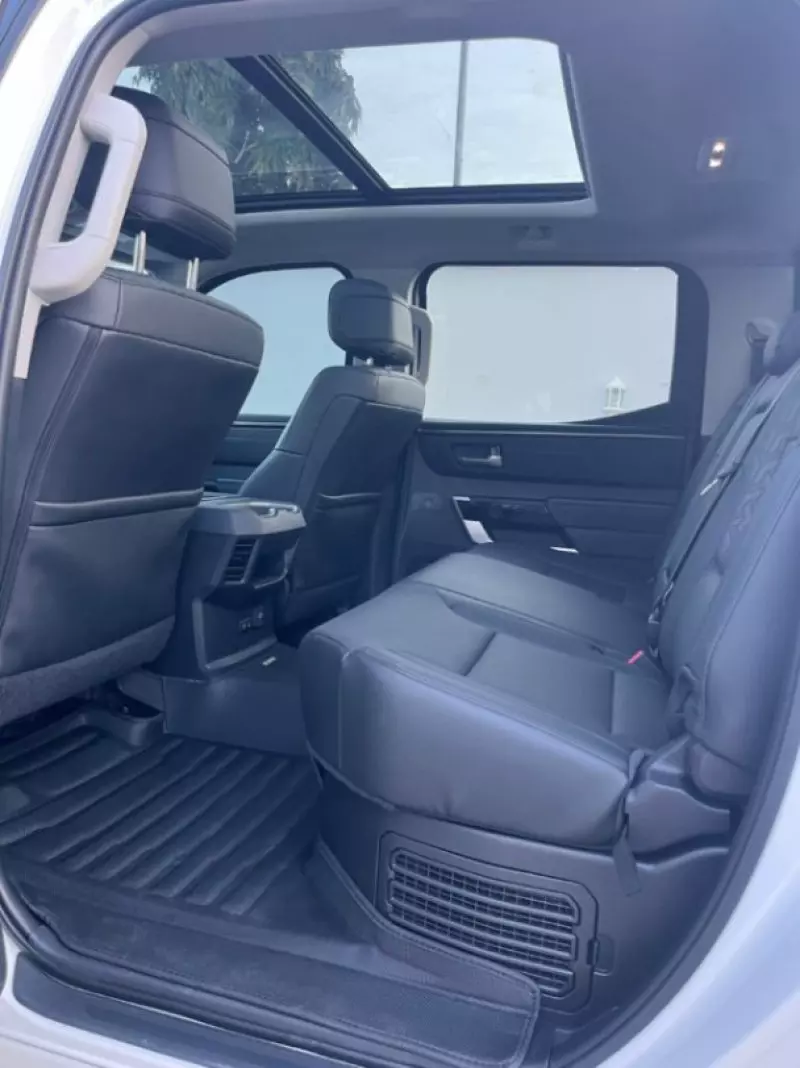 TOYOTA Tundra   - 2026