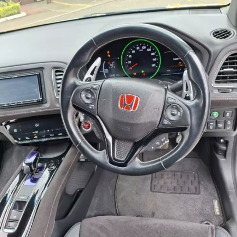 Honda Vezel Hybrid   - 2018