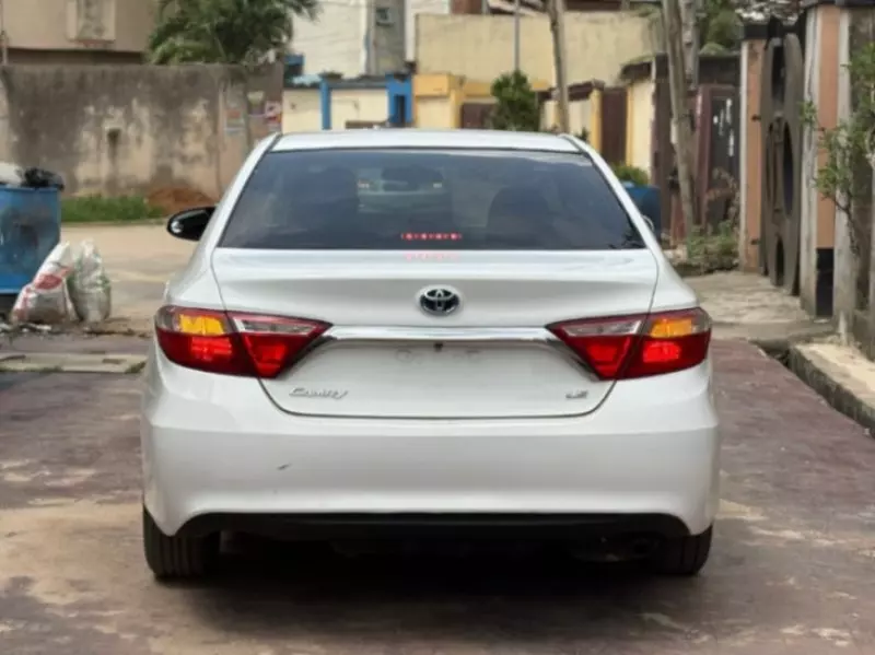 Toyota Camry   - 2017