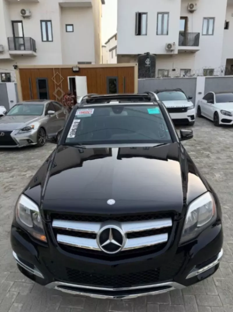 Mercedes-Benz GLK 350   - 2014