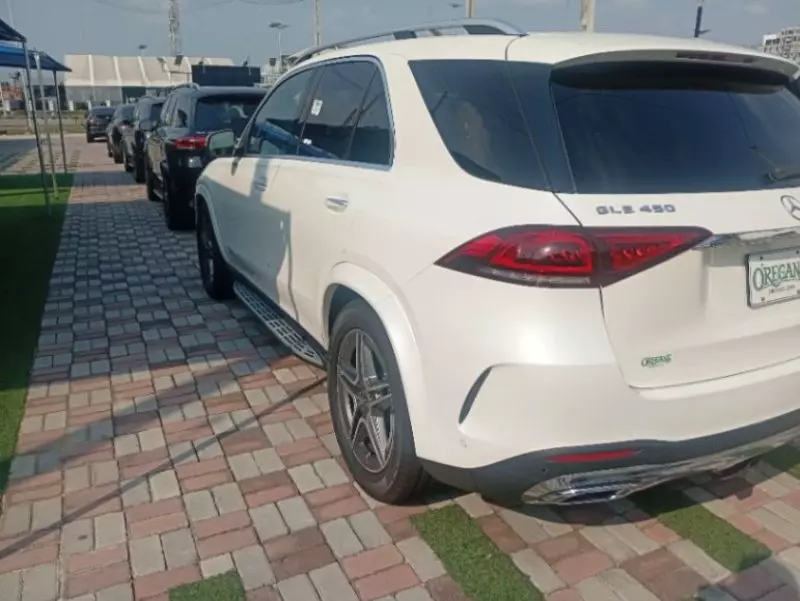 Mercedes-Benz GLE-Class   - 2020