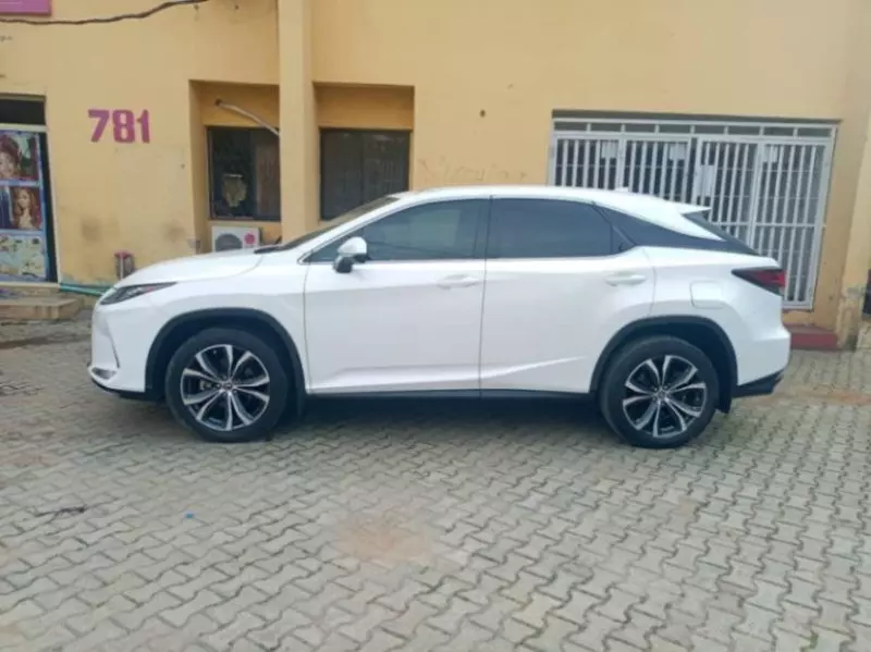 Lexus RX 350L   - 2020