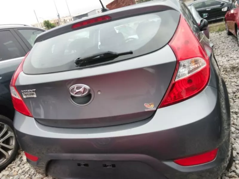Hyundai Accent   - 2015