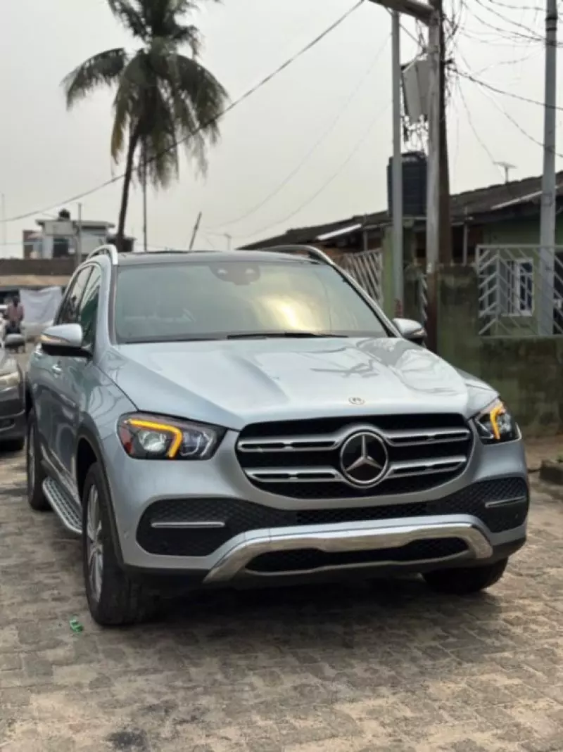 Mercedes-Benz GLE-Class   - 2022