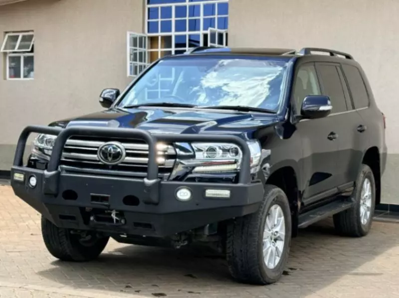Toyota Landcruiser Sahara   - 2018