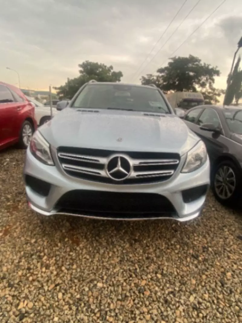 Mercedes-Benz GLE 350   - 2017