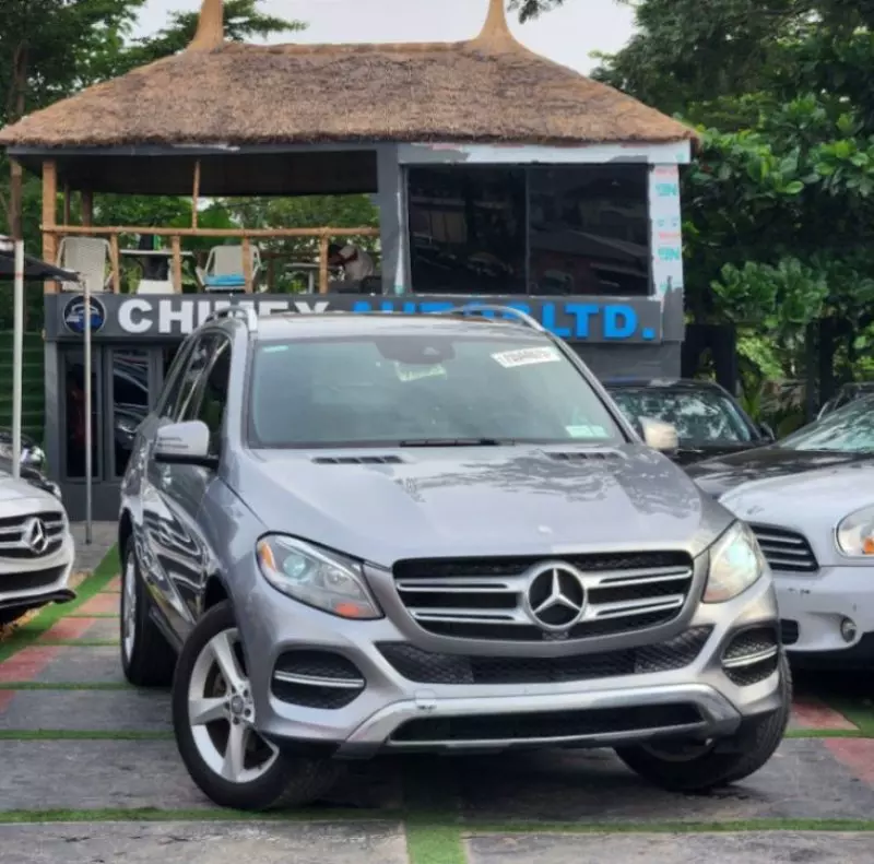 Mercedes-Benz GLE 350   - 2016