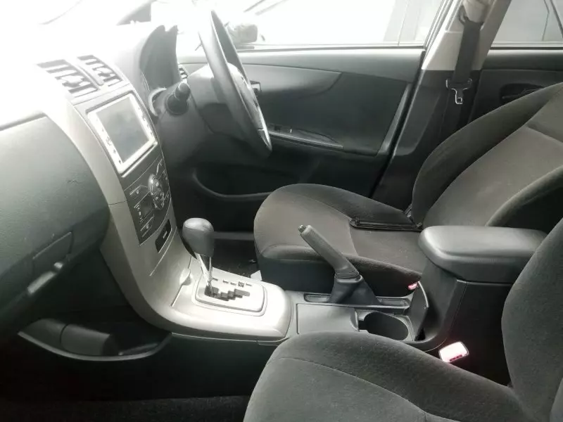 Toyota Fielder    - 2010