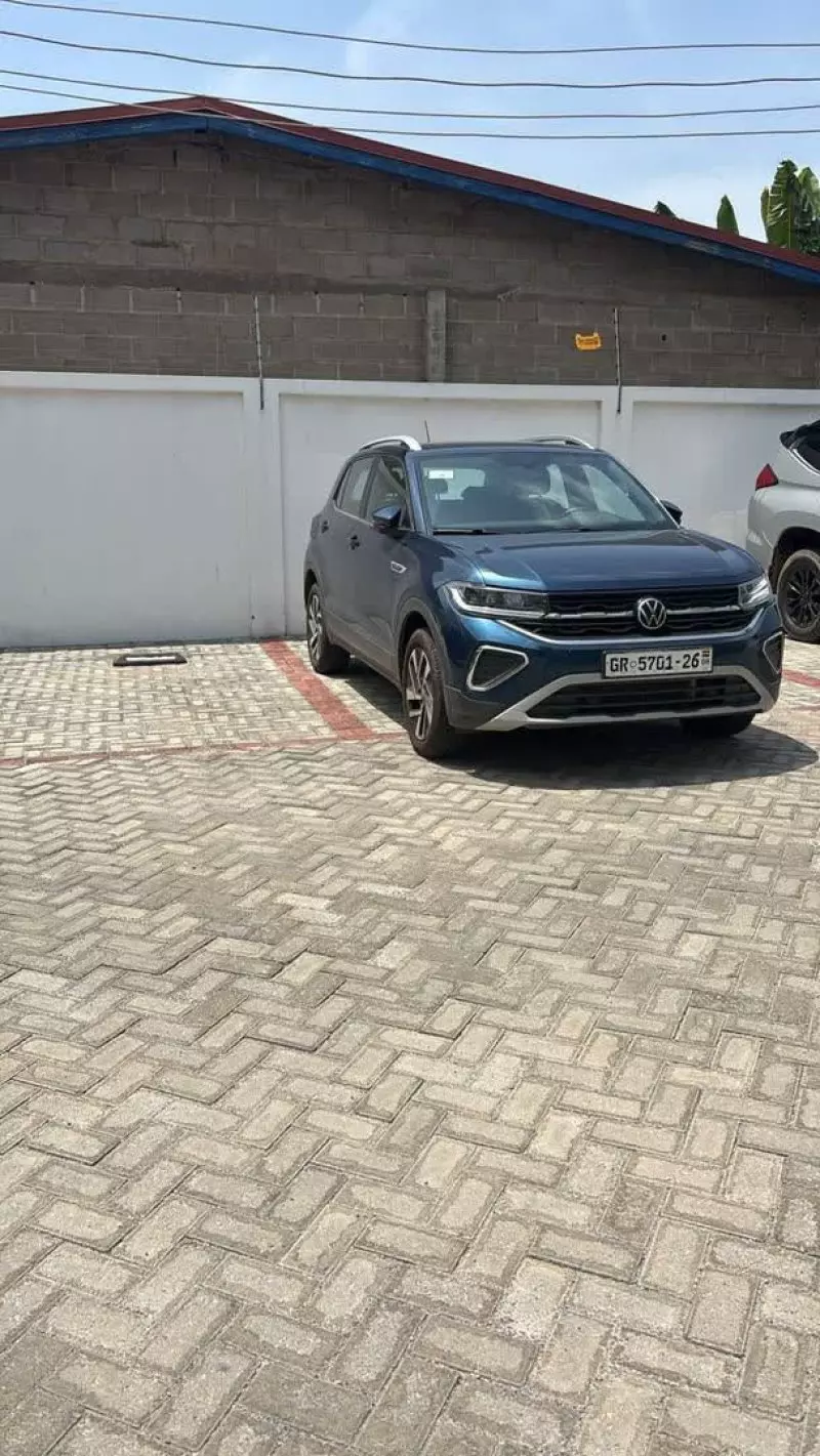 Volkswagen T-Cross   - 2025