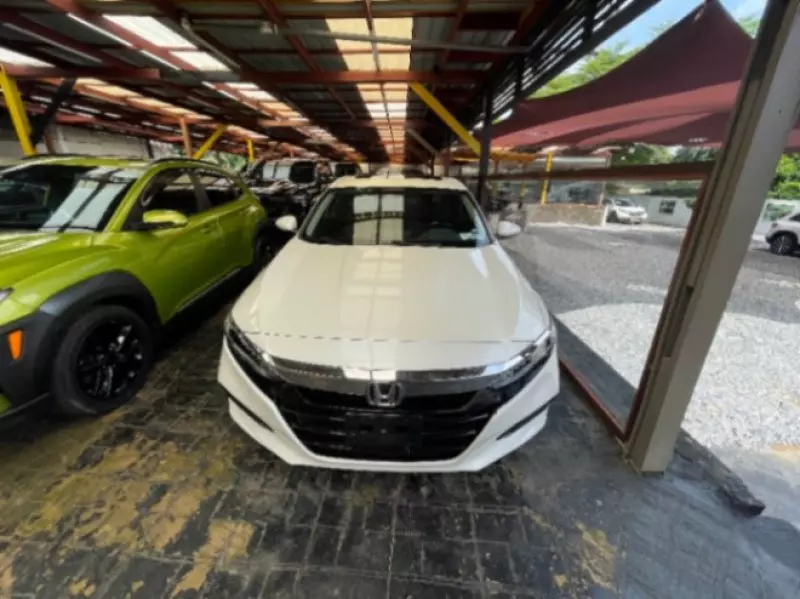 Honda Accord   - 2019