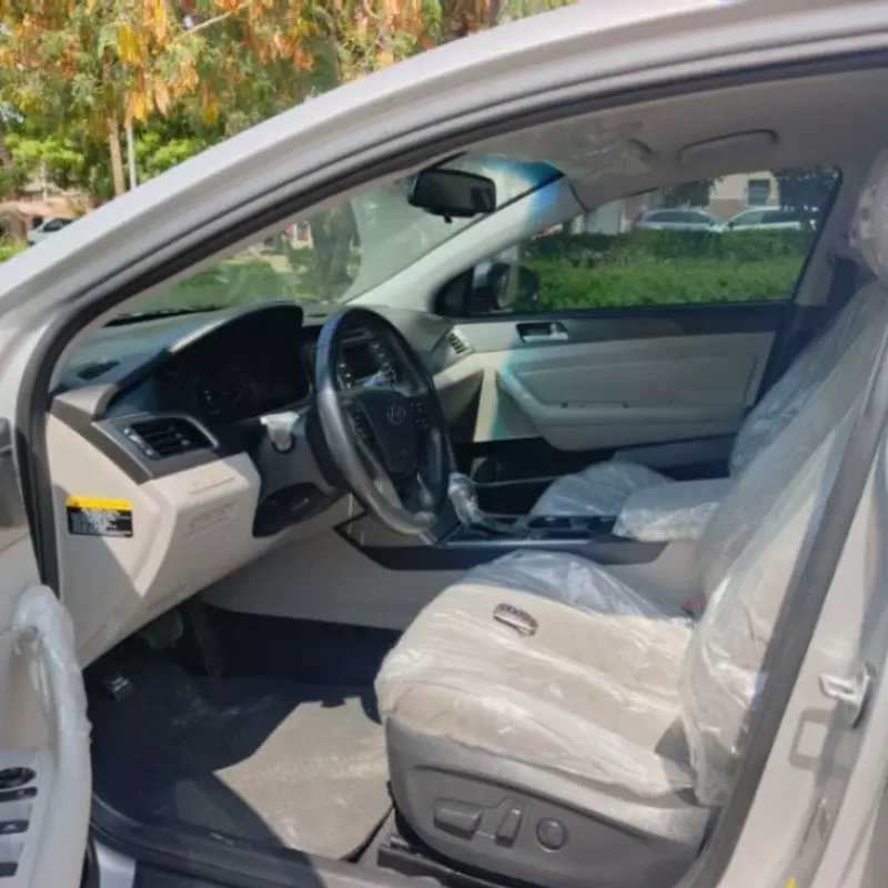 Hyundai Sonata   - 2015