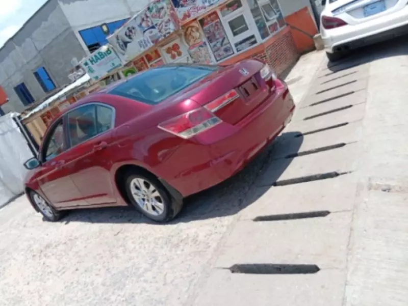 Honda Accord - 2012