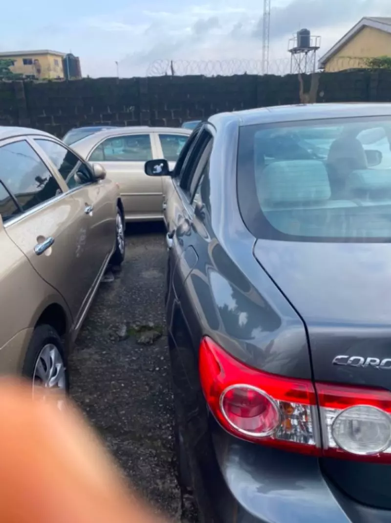 TOYOTA Corolla   - 2013