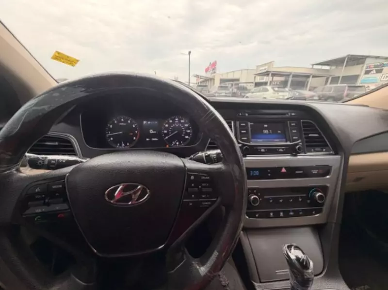 Hyundai Sonata   - 2015