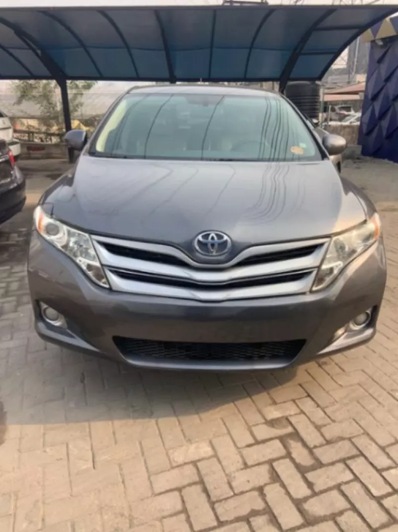 Toyota Venza   - 2010