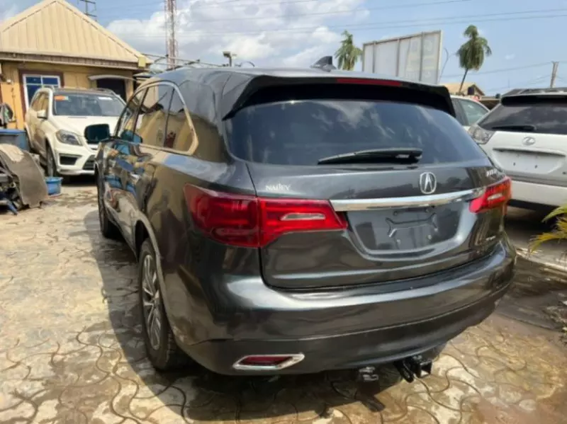 Acura MDX - 2015