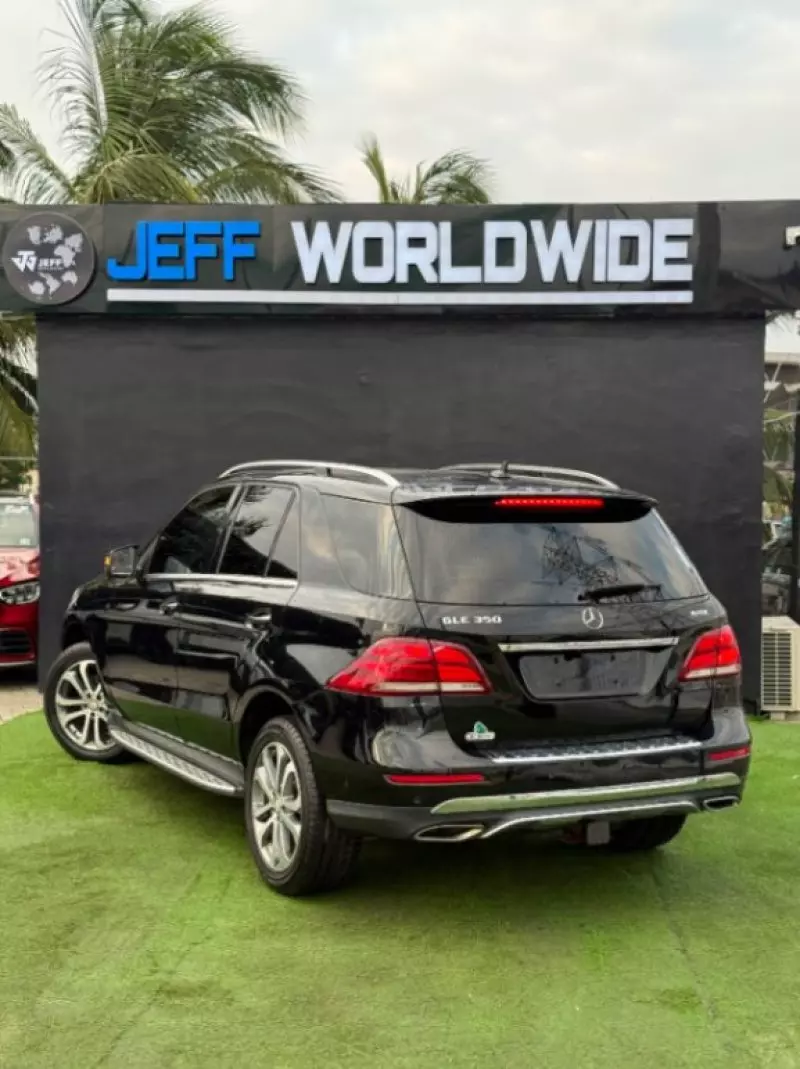 Mercedes-Benz GLE 350   - 2016