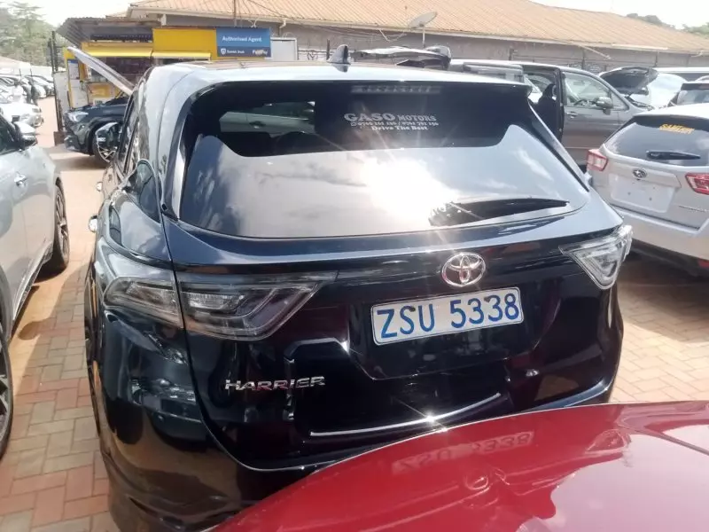 TOYOTA Harrier   - 2017