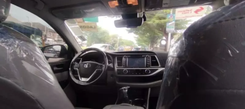 Toyota Highlander   - 2017