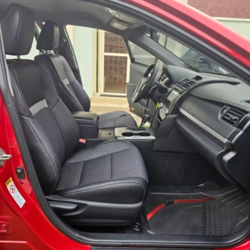 Toyota Camry   - 2013