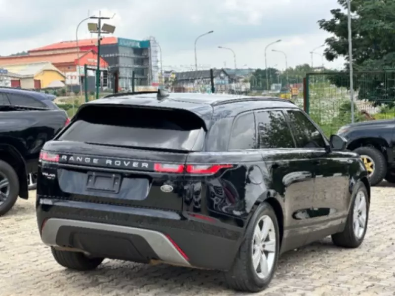 Land Rover Range Rover Velar   - 2019
