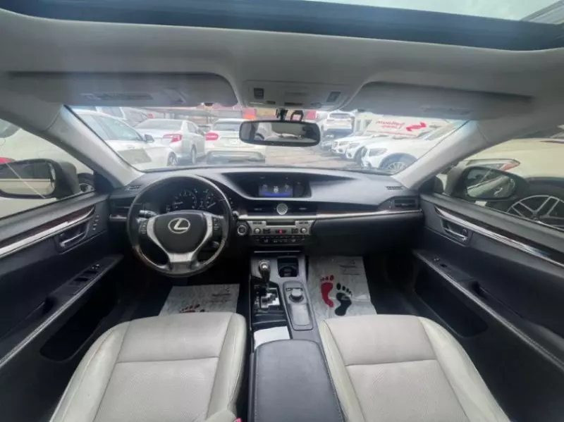 Lexus ES 350 - 2015