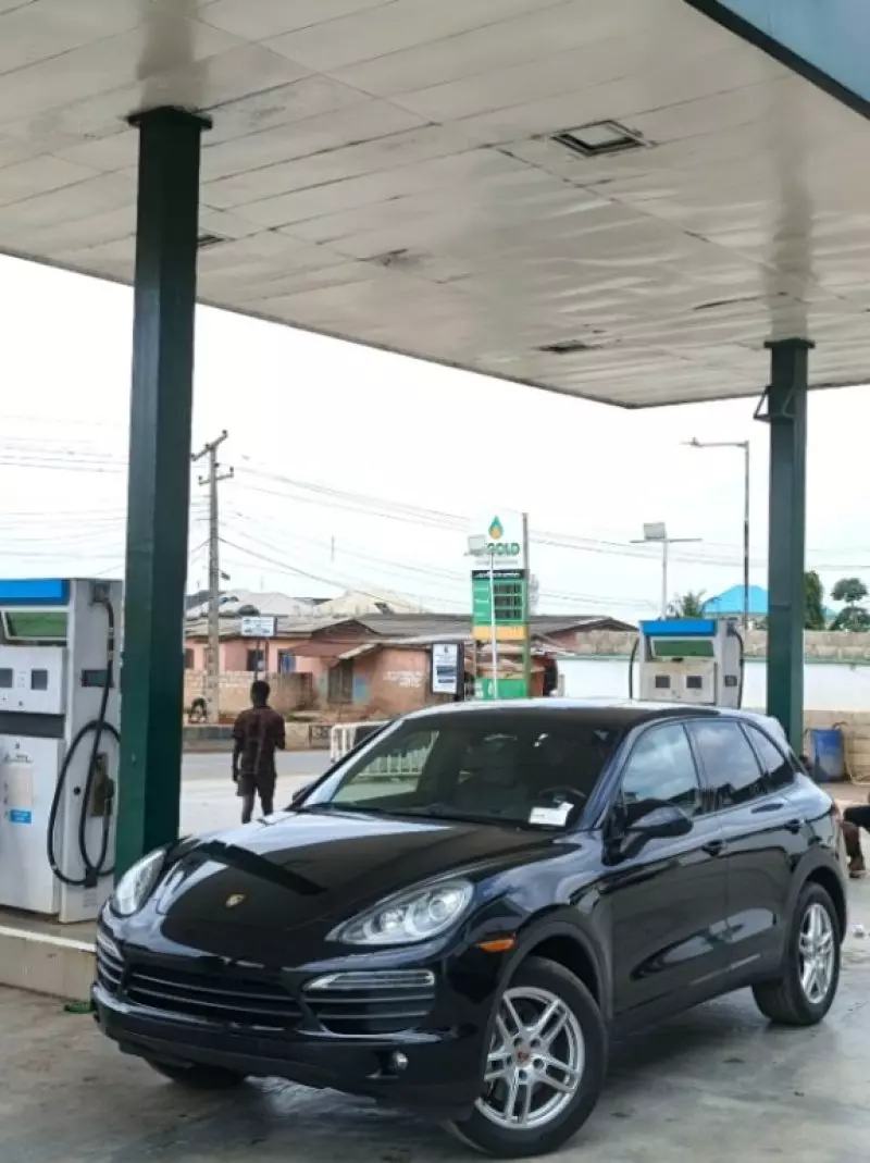 PORSCHE Cayenne   - 2014