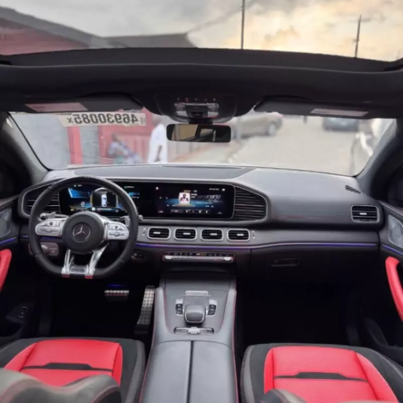 Mercedes-Benz GLE 53 AMG   - 2021